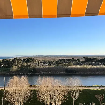 157-empurialola-apartamento Con Vistas Preciosas En Daire