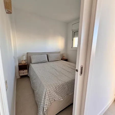 157-empurialola-apartamento Con Vistas Preciosas En *